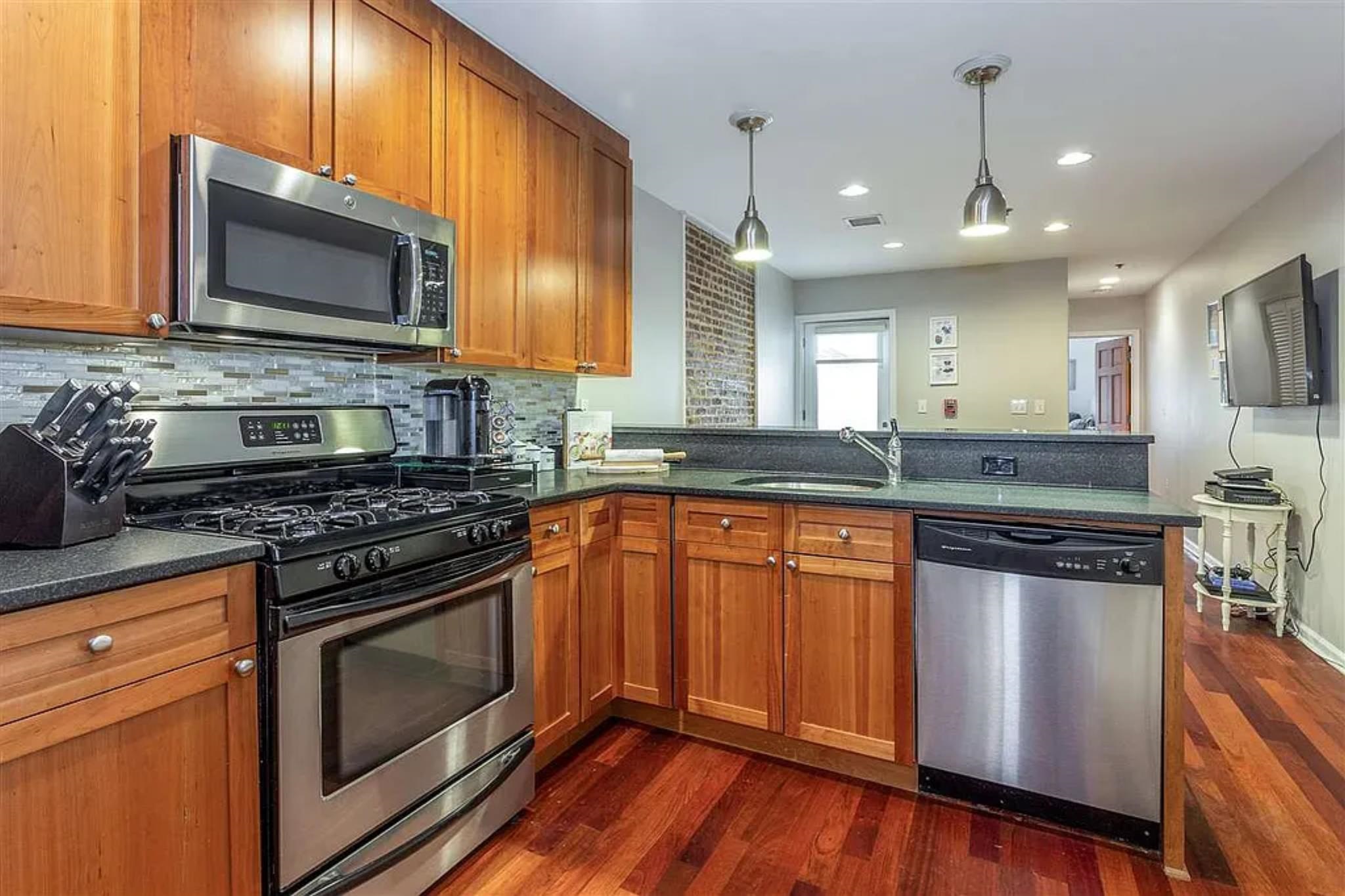 508 Grand St #1L, Hoboken, New Jersey image 6