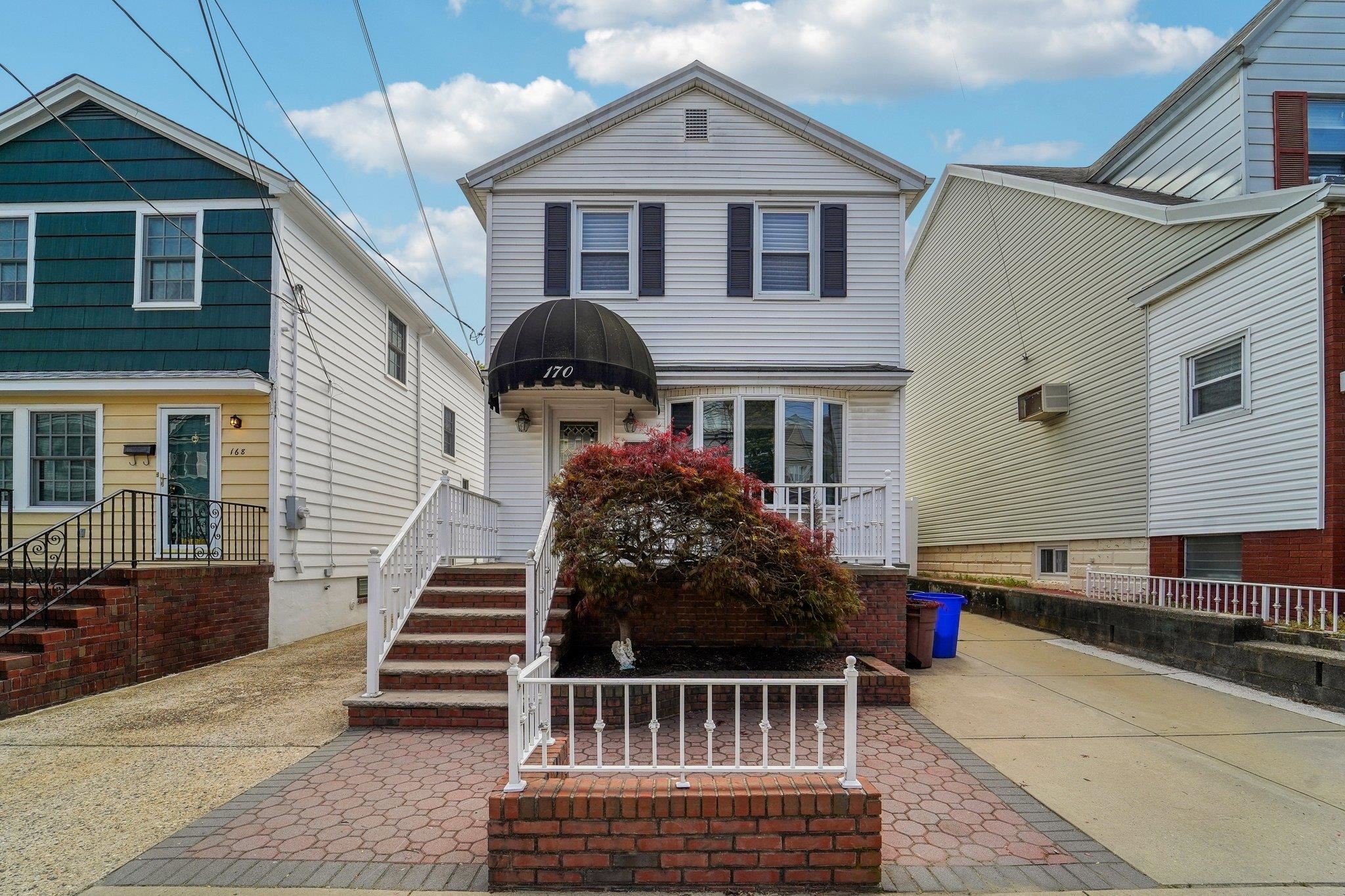 170 West 8th St, Bayonne, New Jersey image 1