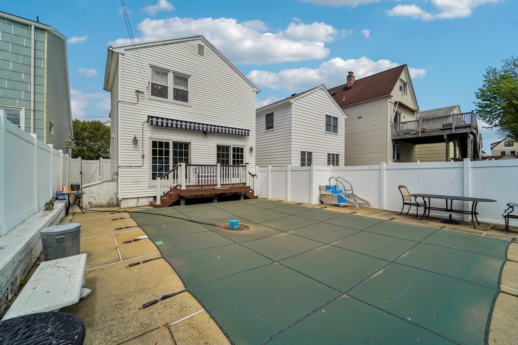 170 West 8th St, Bayonne, New Jersey image 39