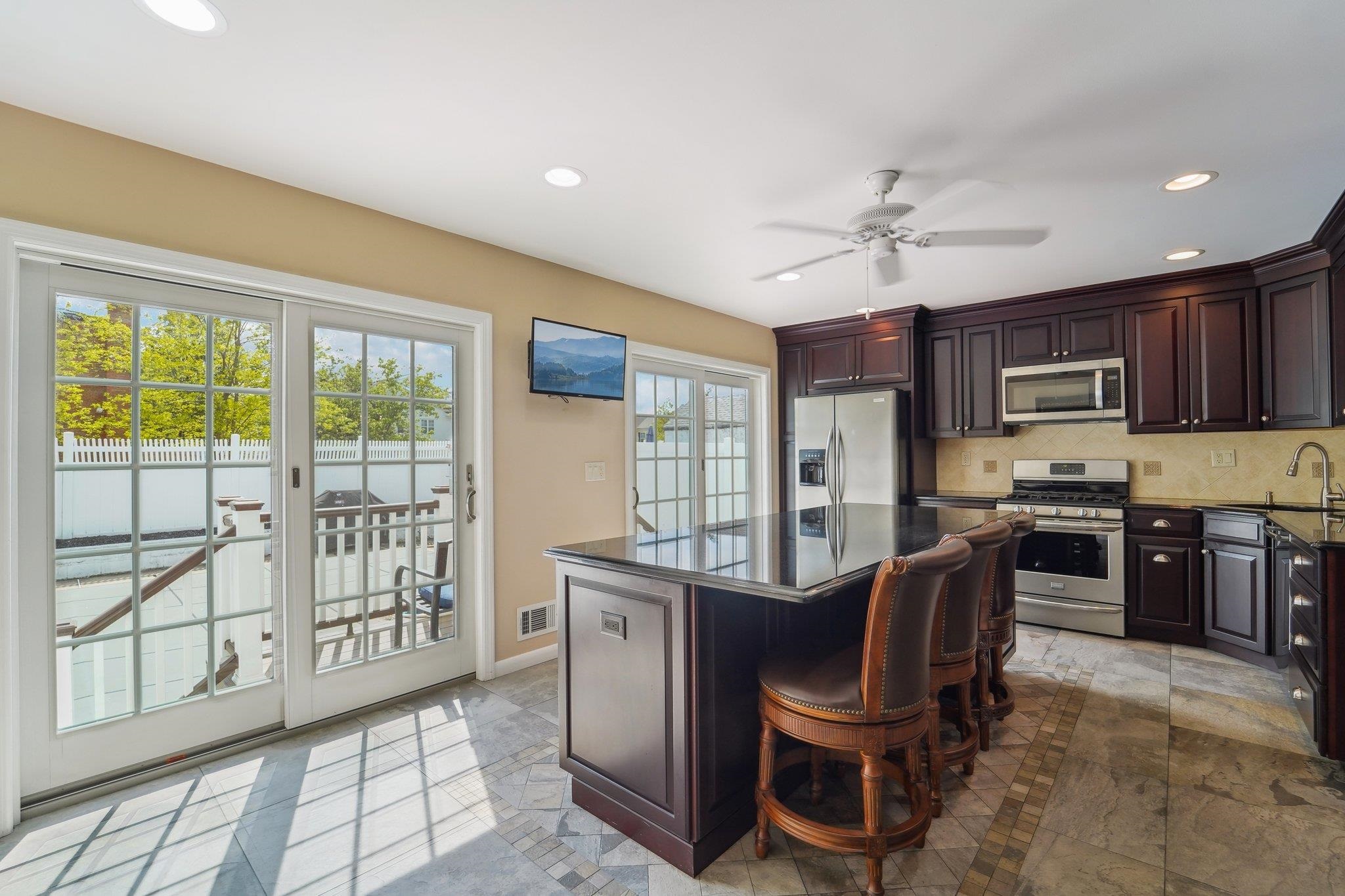 170 West 8th St, Bayonne, New Jersey image 10
