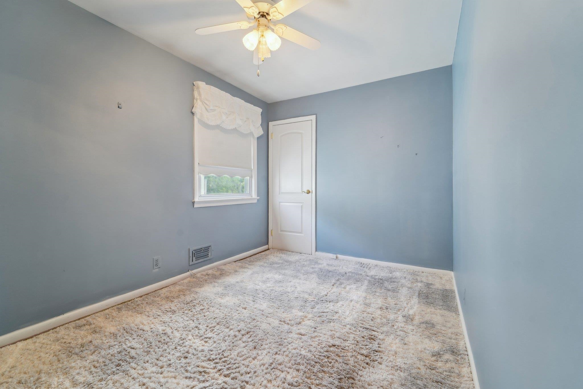 170 West 8th St, Bayonne, New Jersey image 26
