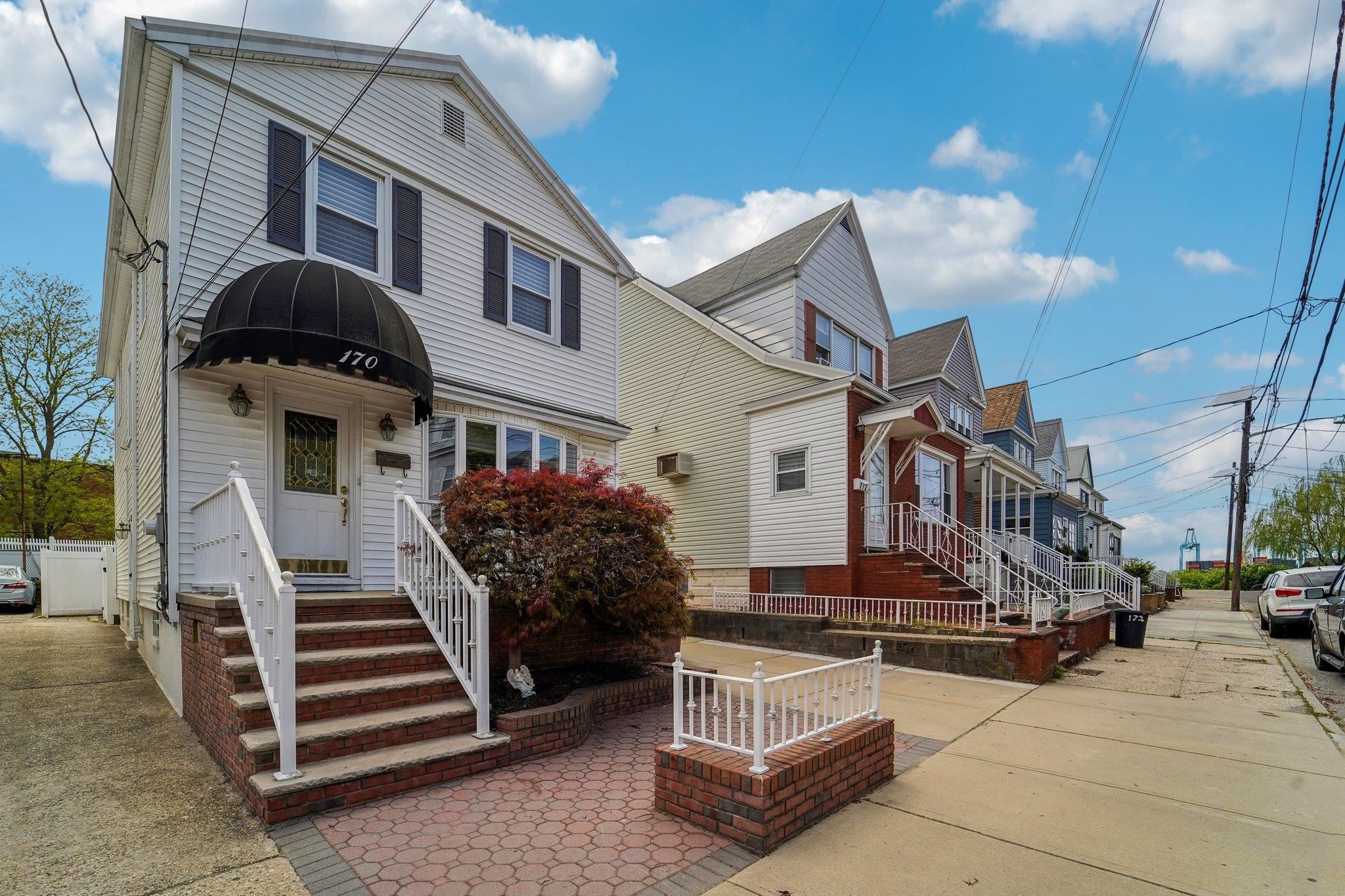170 West 8th St, Bayonne, New Jersey image 5