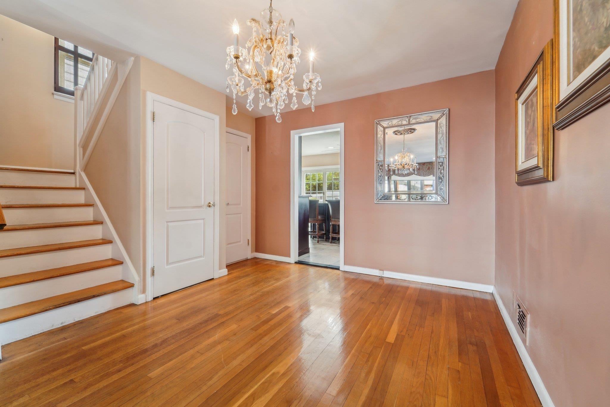 170 West 8th St, Bayonne, New Jersey image 21