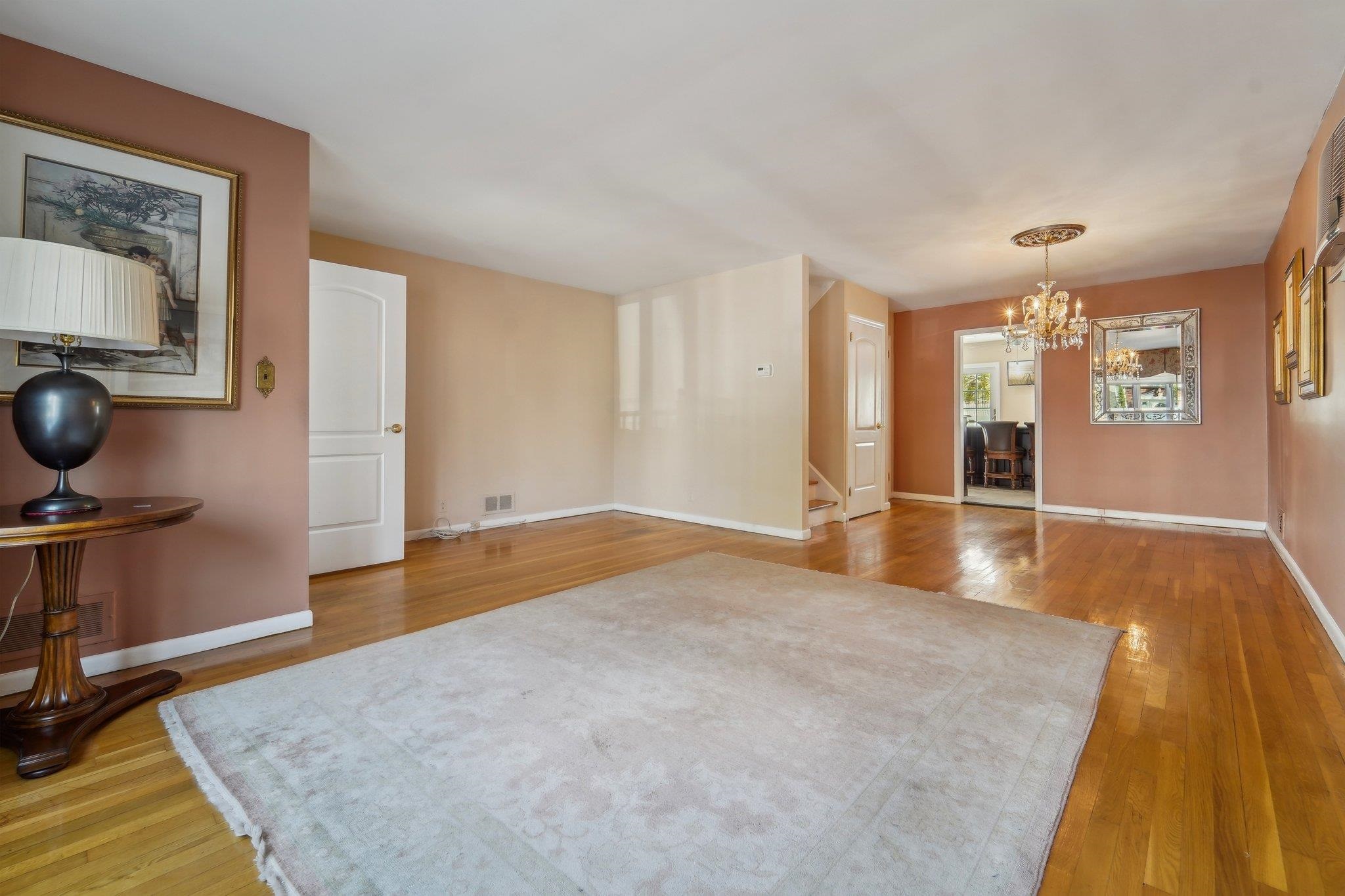 170 West 8th St, Bayonne, New Jersey image 22