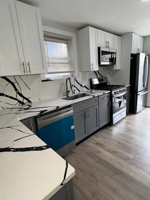 Apartment For Rent - 335 Summit Ave #1<br/> Jersey City, NJ 07306