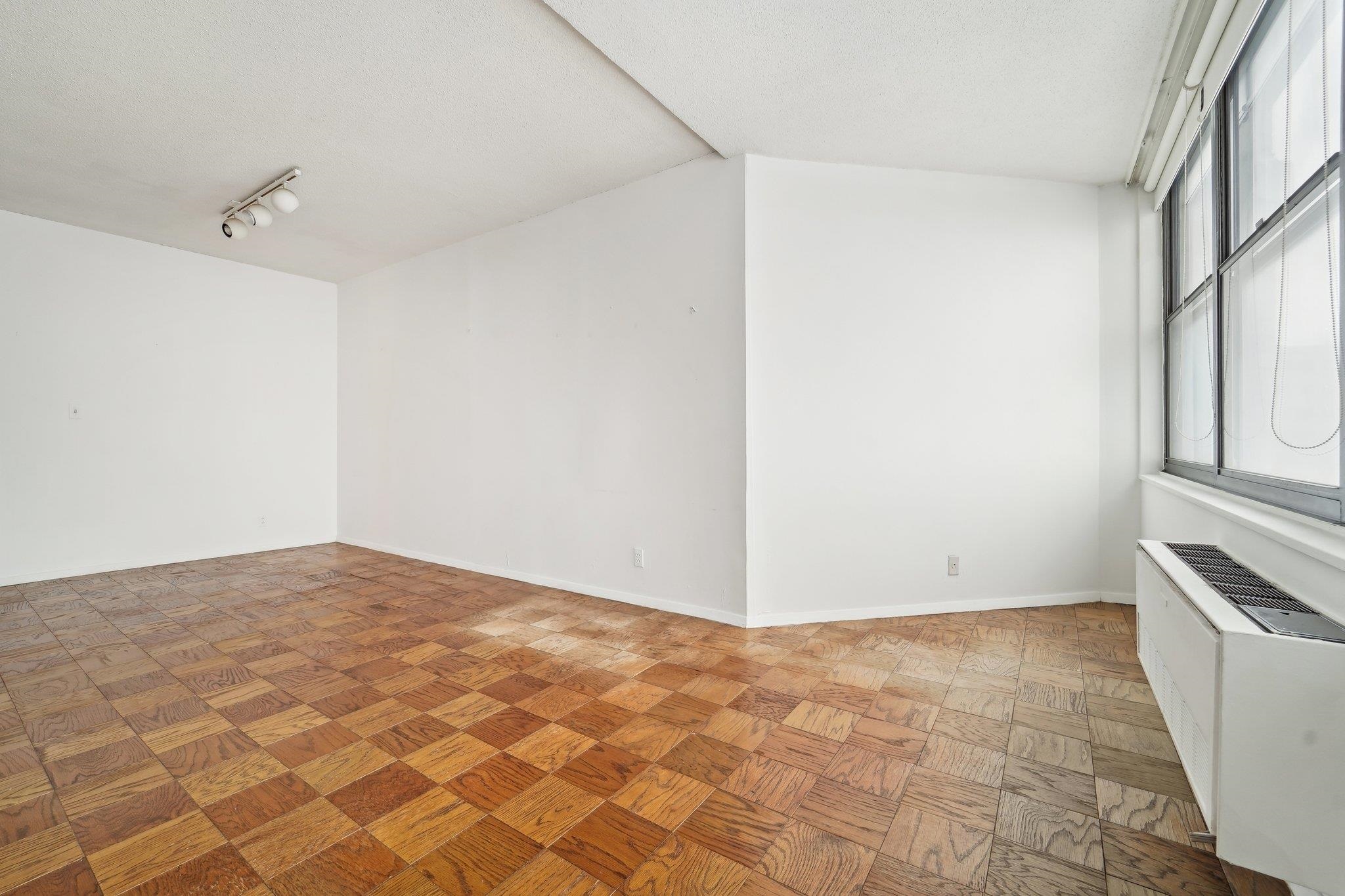 7004 Blvd East #16C, Guttenberg, New Jersey image 7