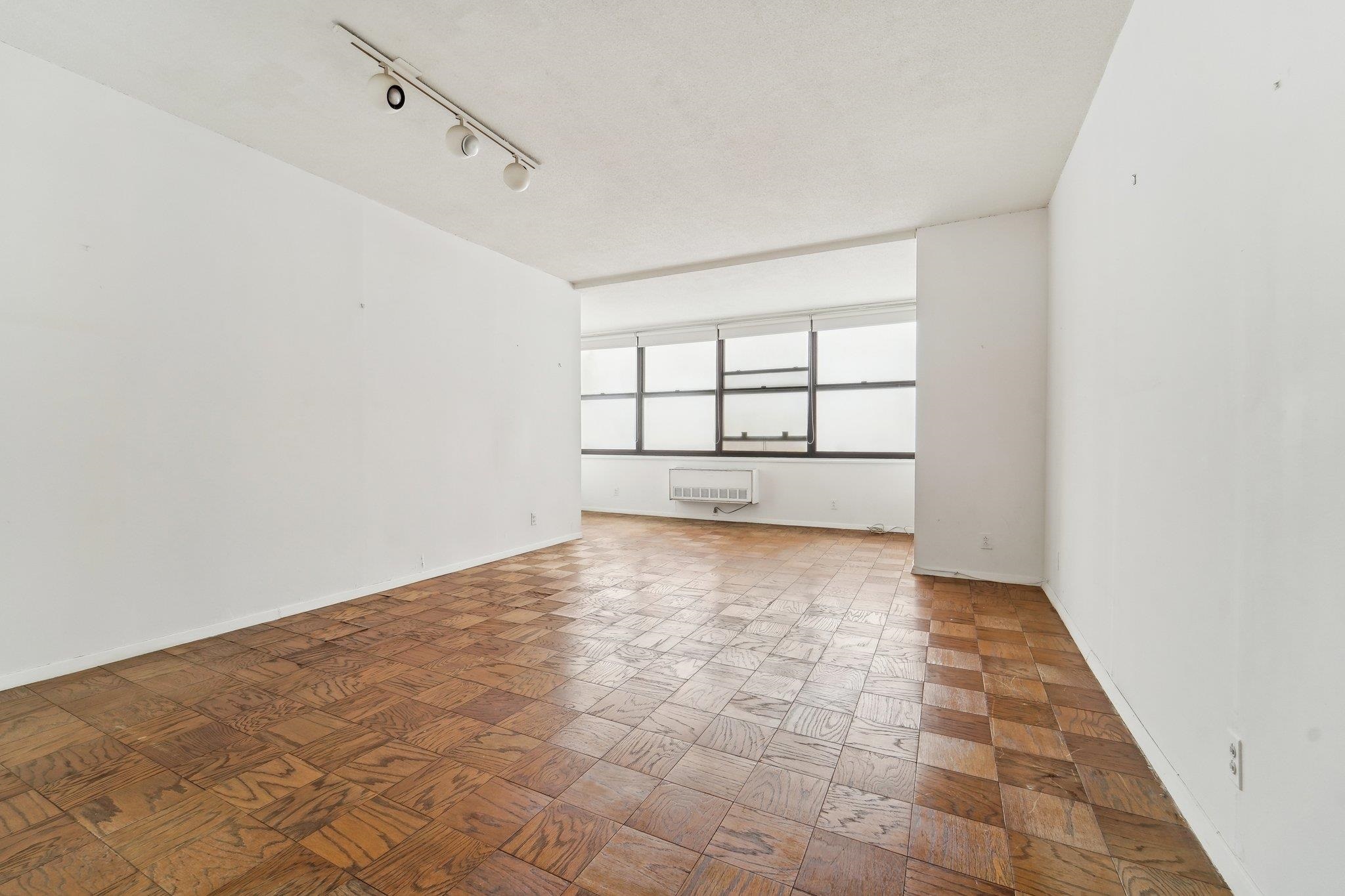 7004 Blvd East #16C, Guttenberg, New Jersey image 4