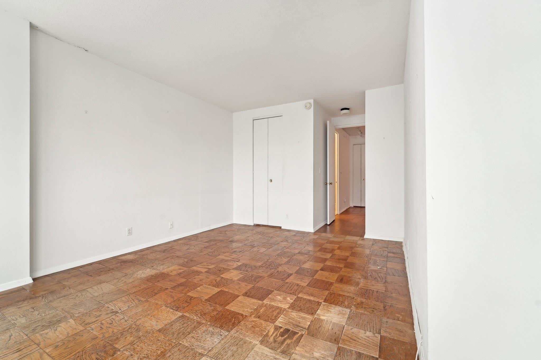 7004 Blvd East #16C, Guttenberg, New Jersey image 17