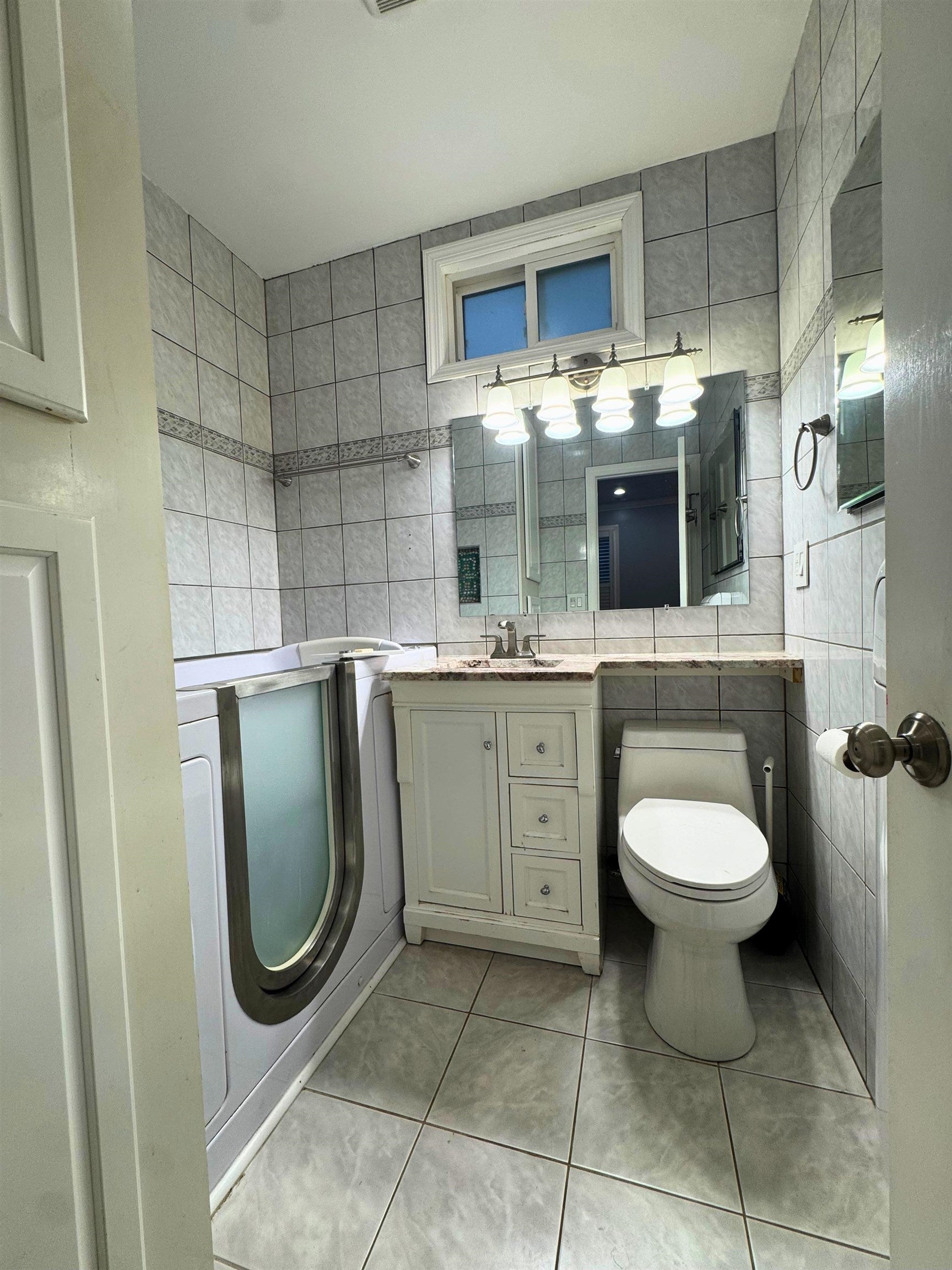33 KELLY PARKWAY - Photo 4