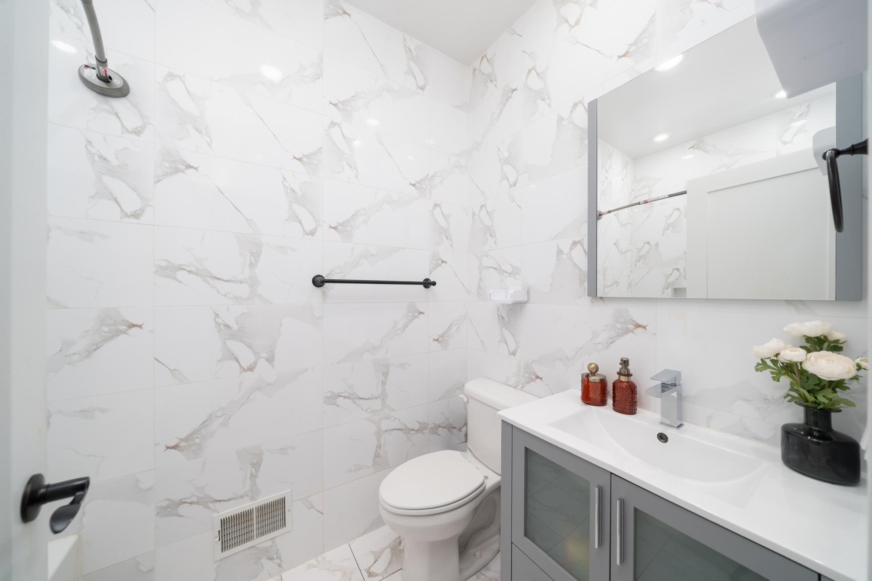 104 Poplar St #1, Jersey City, New Jersey image 15