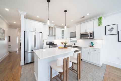 104 Poplar St Unit 1, Jersey City, Heights, NJ 07307 - MLS#: 250008599