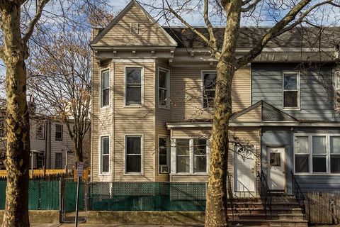 35 ROSE AVE Jersey City NJ 07305