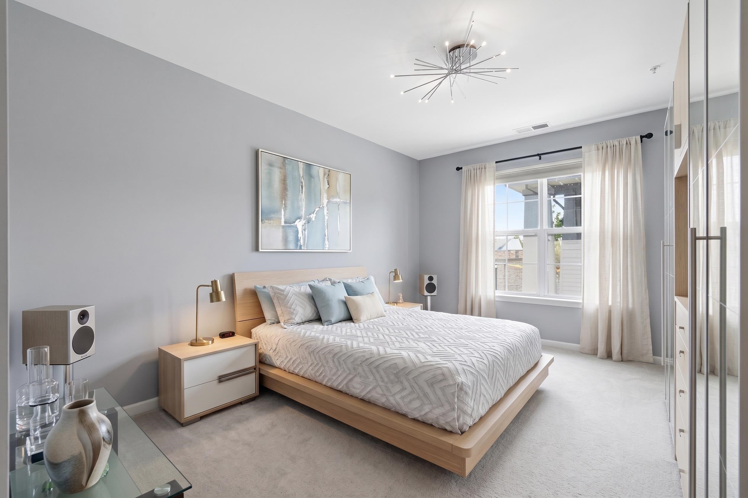443 2ND ST 313