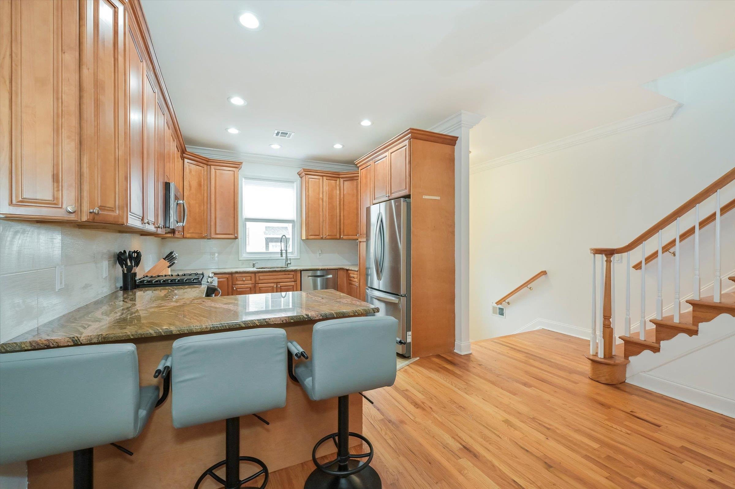 6 Doris Lane, Wallington, New Jersey image 14