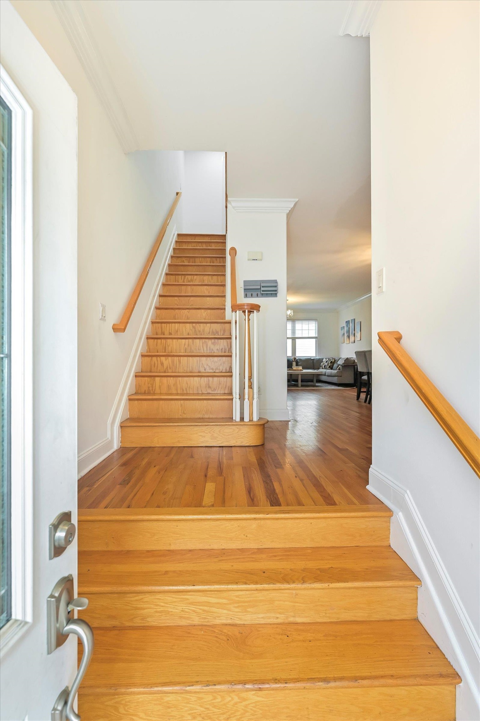 6 Doris Lane, Wallington, New Jersey image 12