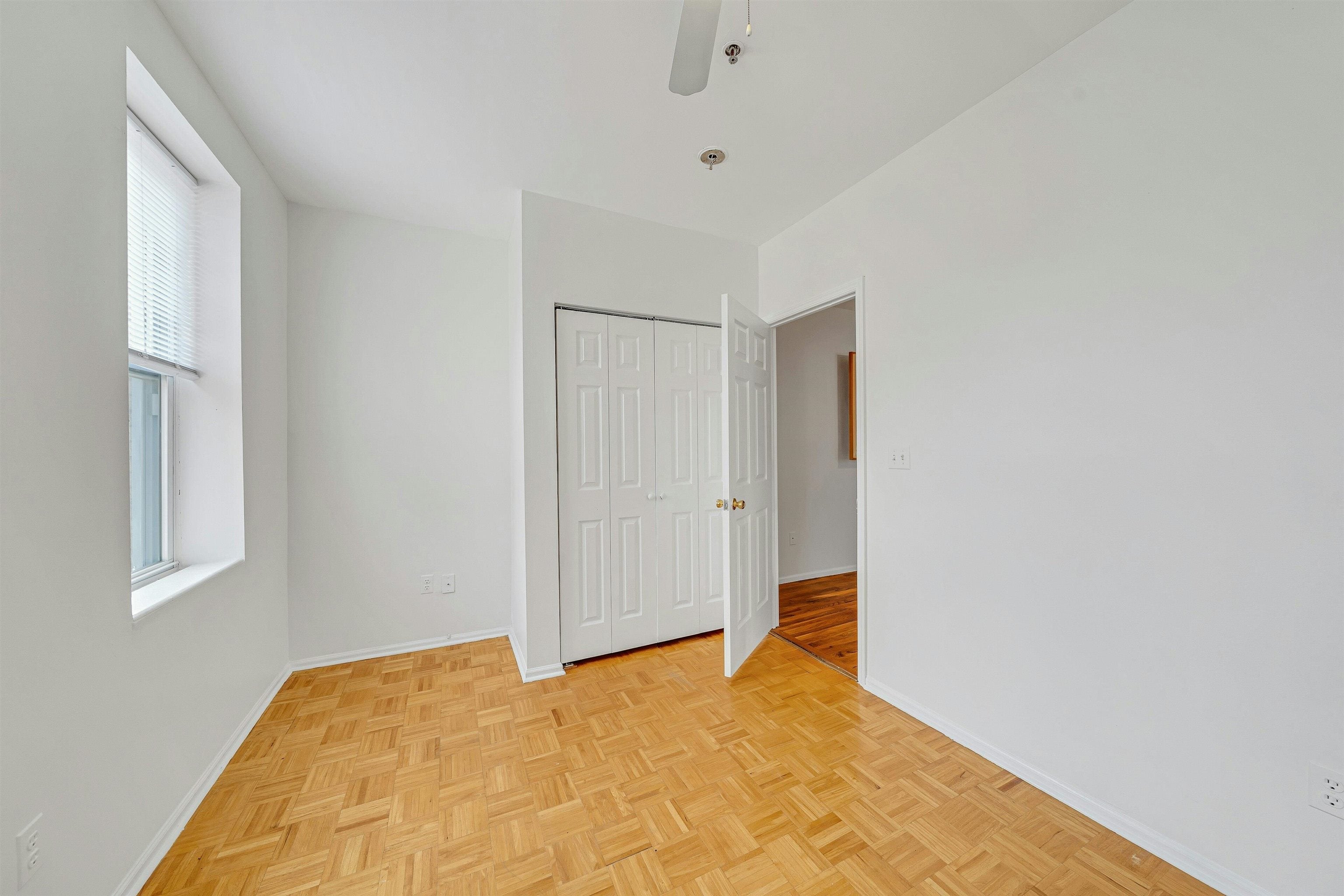734 ADAMS ST 4C