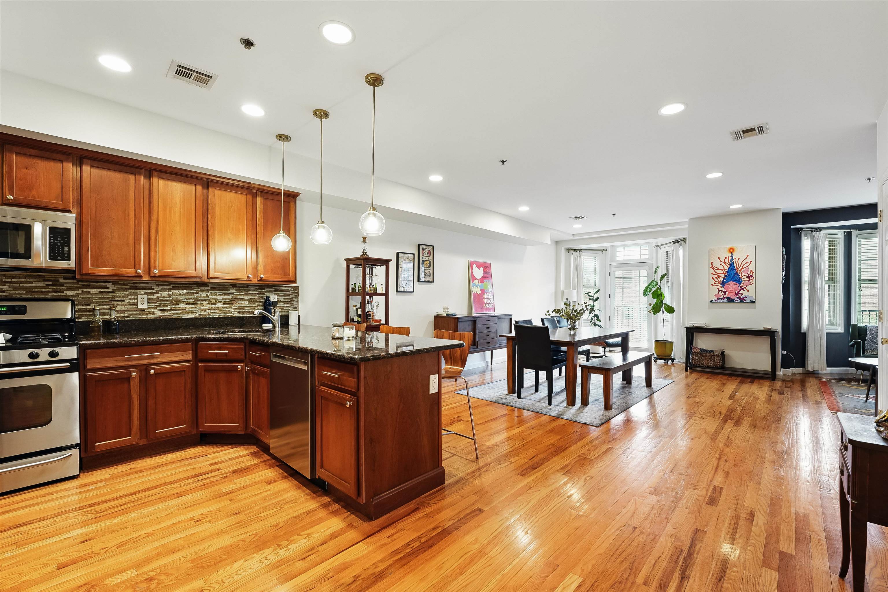 616 Jefferson St #3, Hoboken, New Jersey image 2