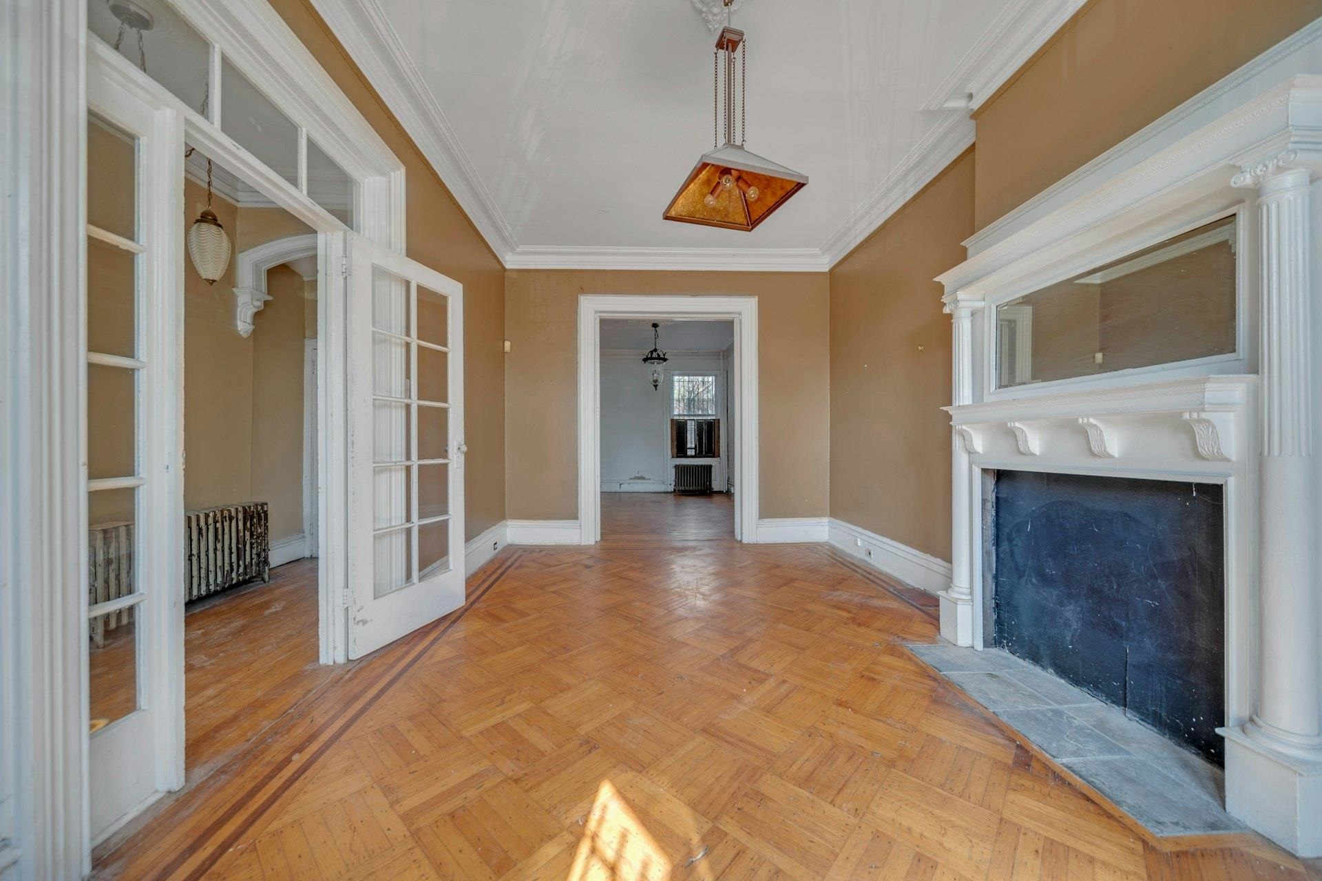 589 Martin Luther King Blvd, Newark, New Jersey image 3
