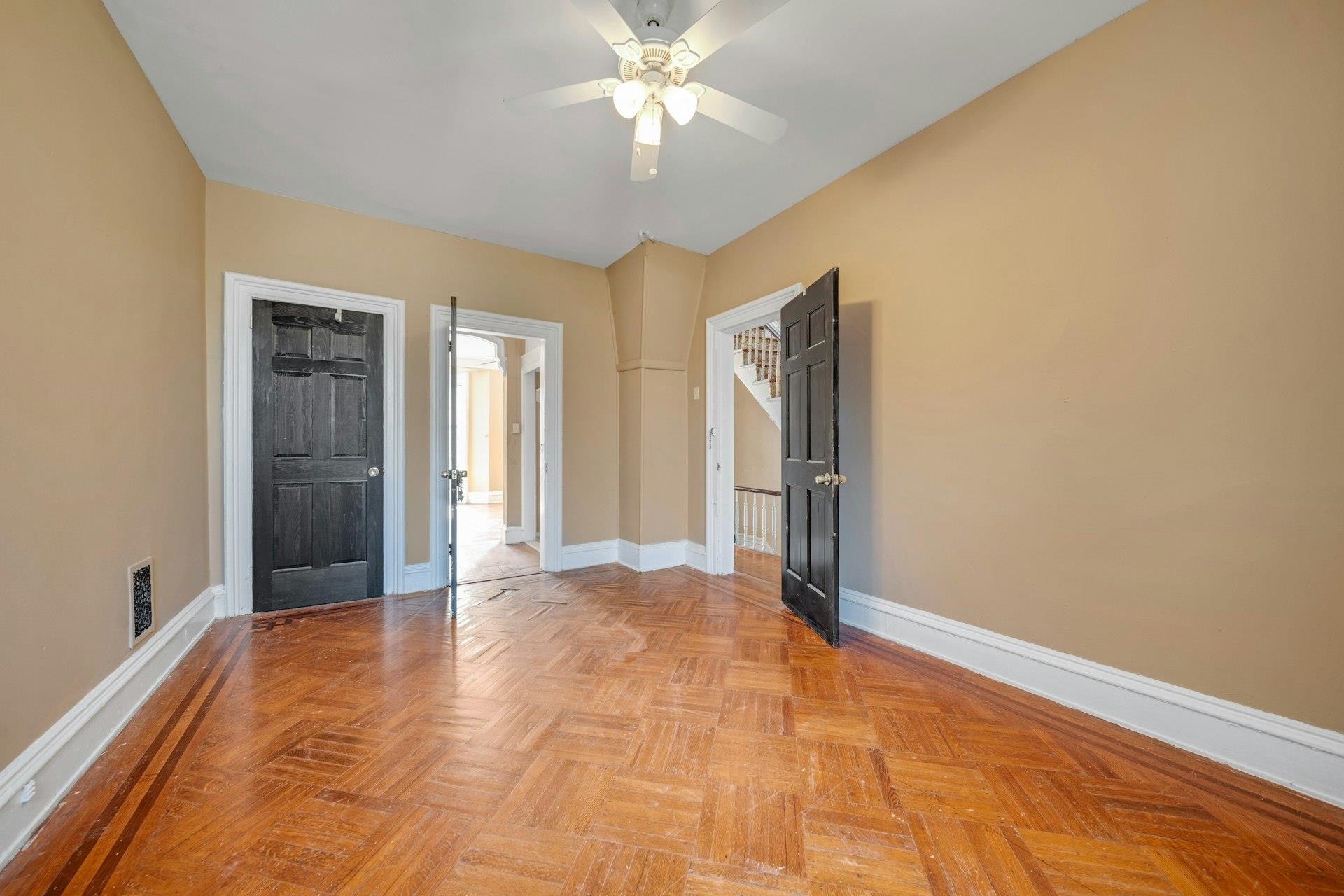 589 Martin Luther King Blvd, Newark, New Jersey image 12