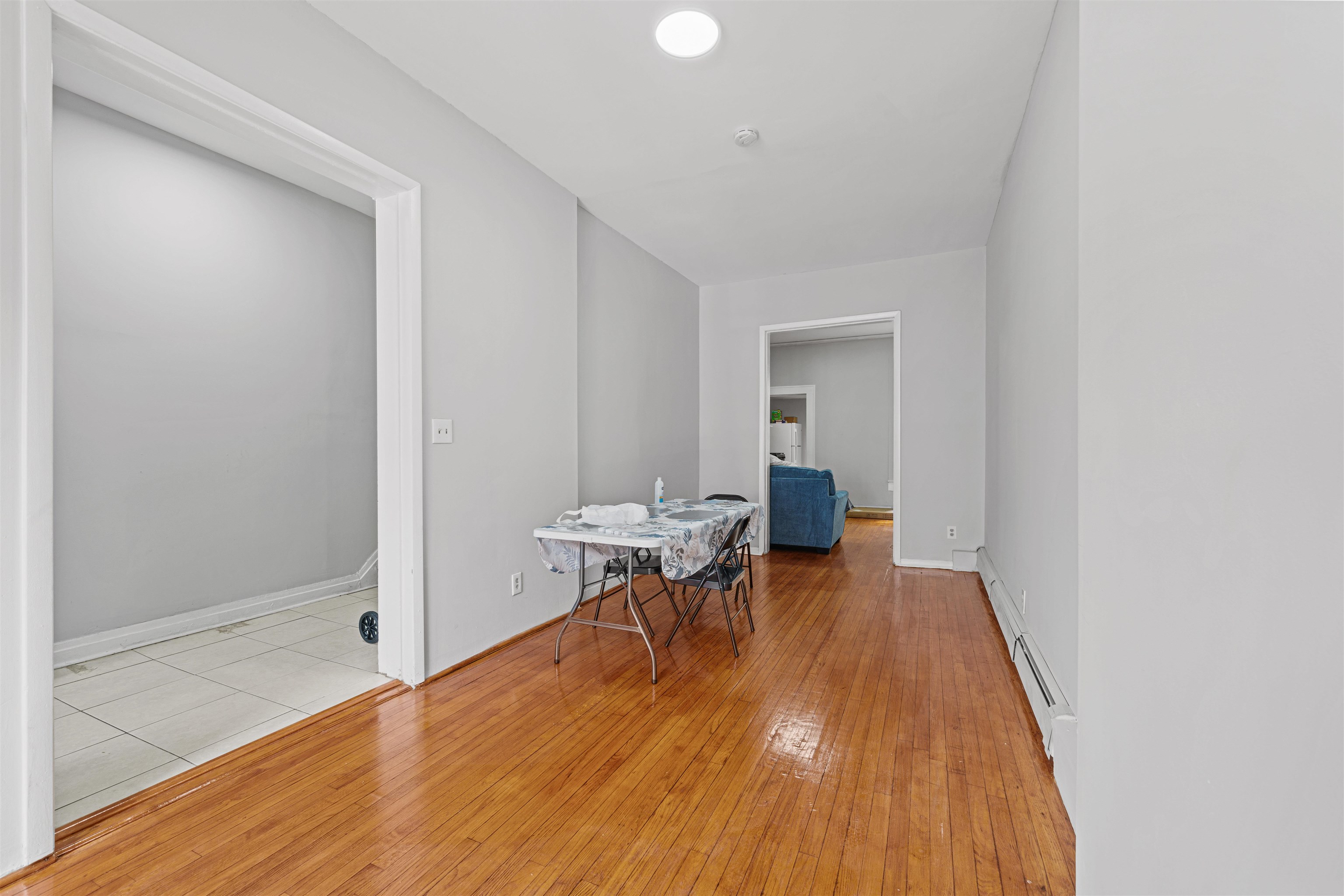 208 Clerk St, Jersey City, New Jersey image 3