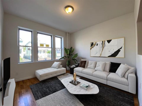 Homes For Rent - 84 West 25th St #C3<br/> Bayonne, NJ 07002