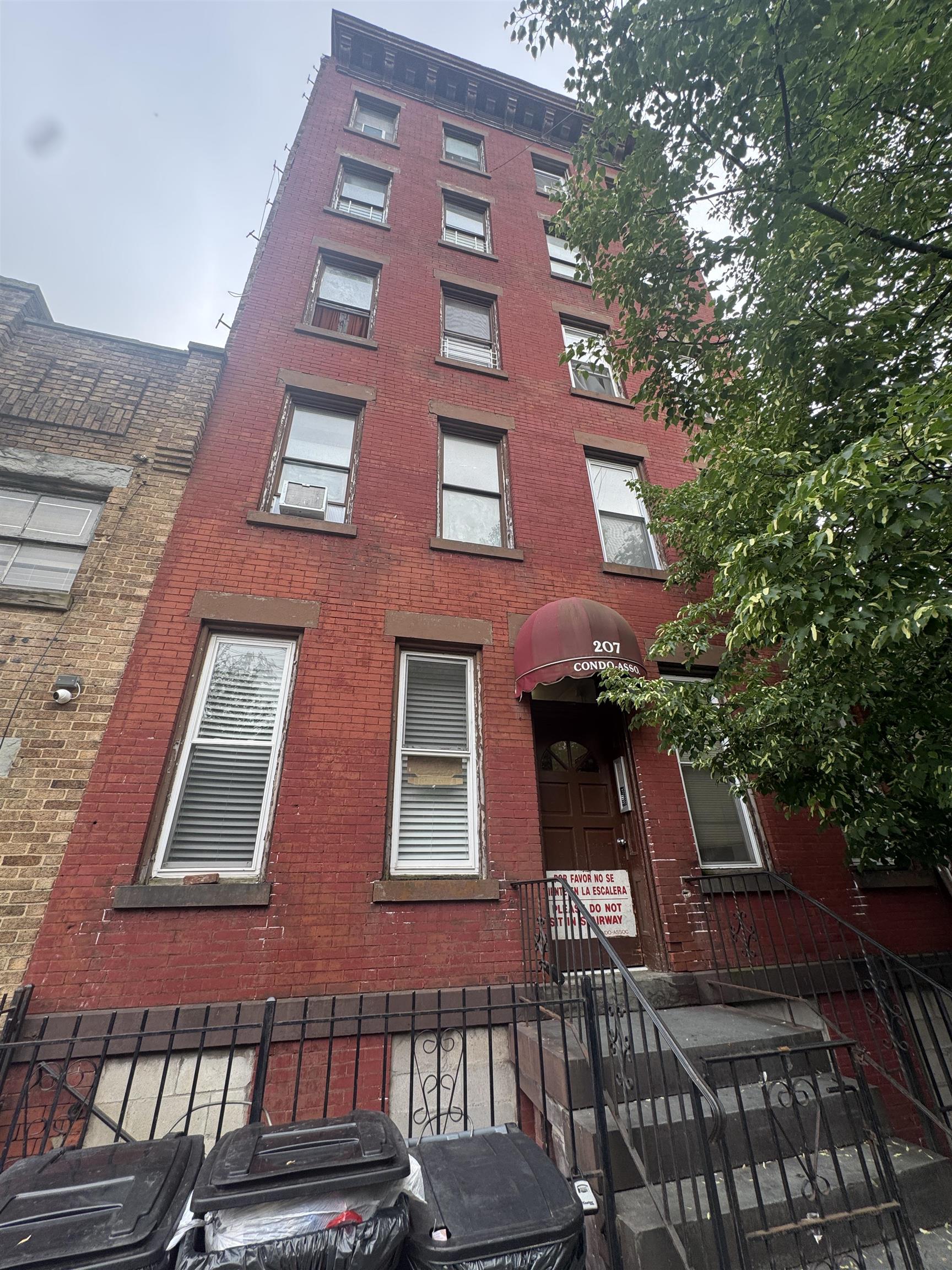 207 15th St, Jersey City, New Jersey image 9