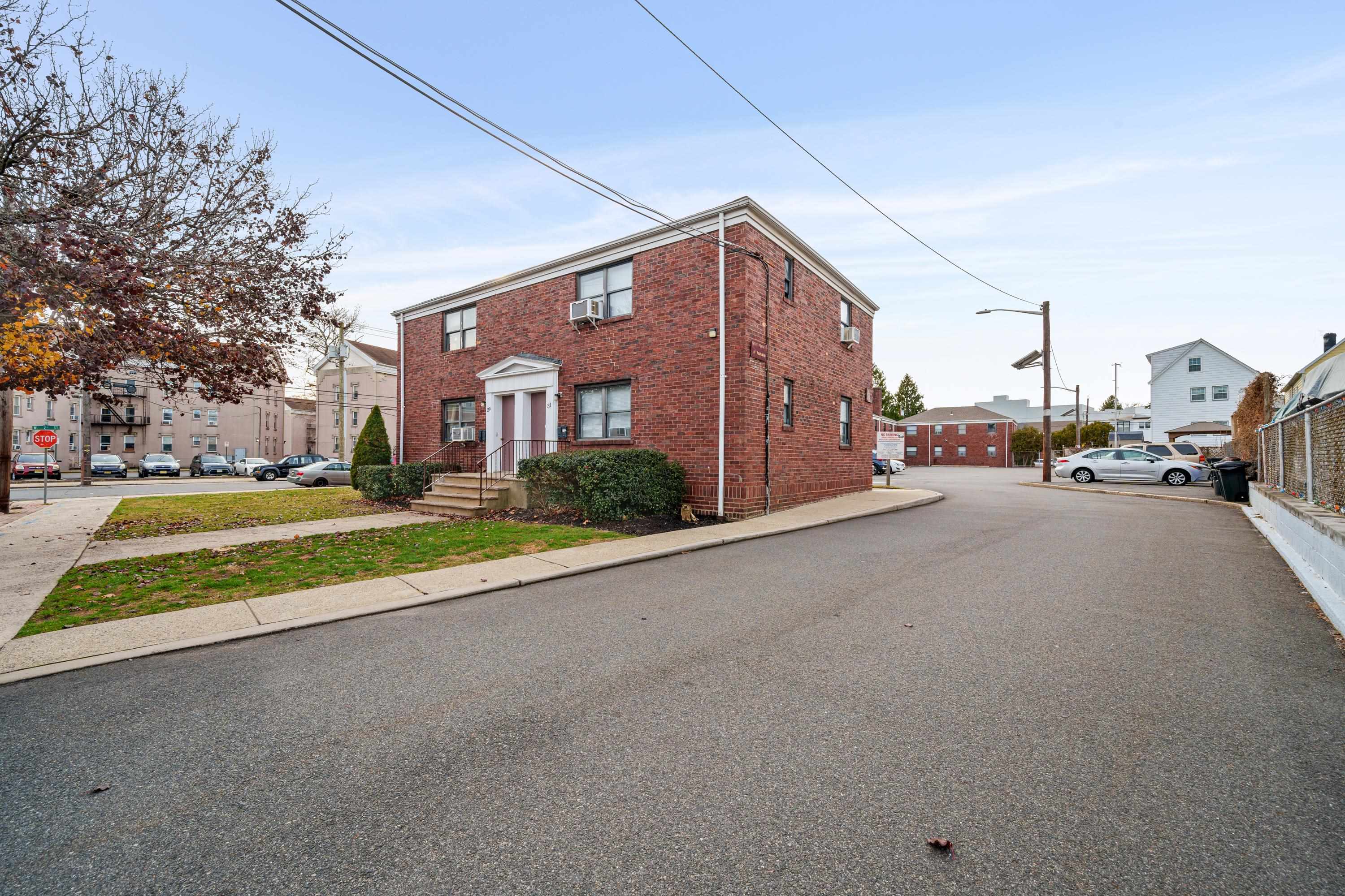 29 Newman Ave #101, Bayonne, New Jersey image 3