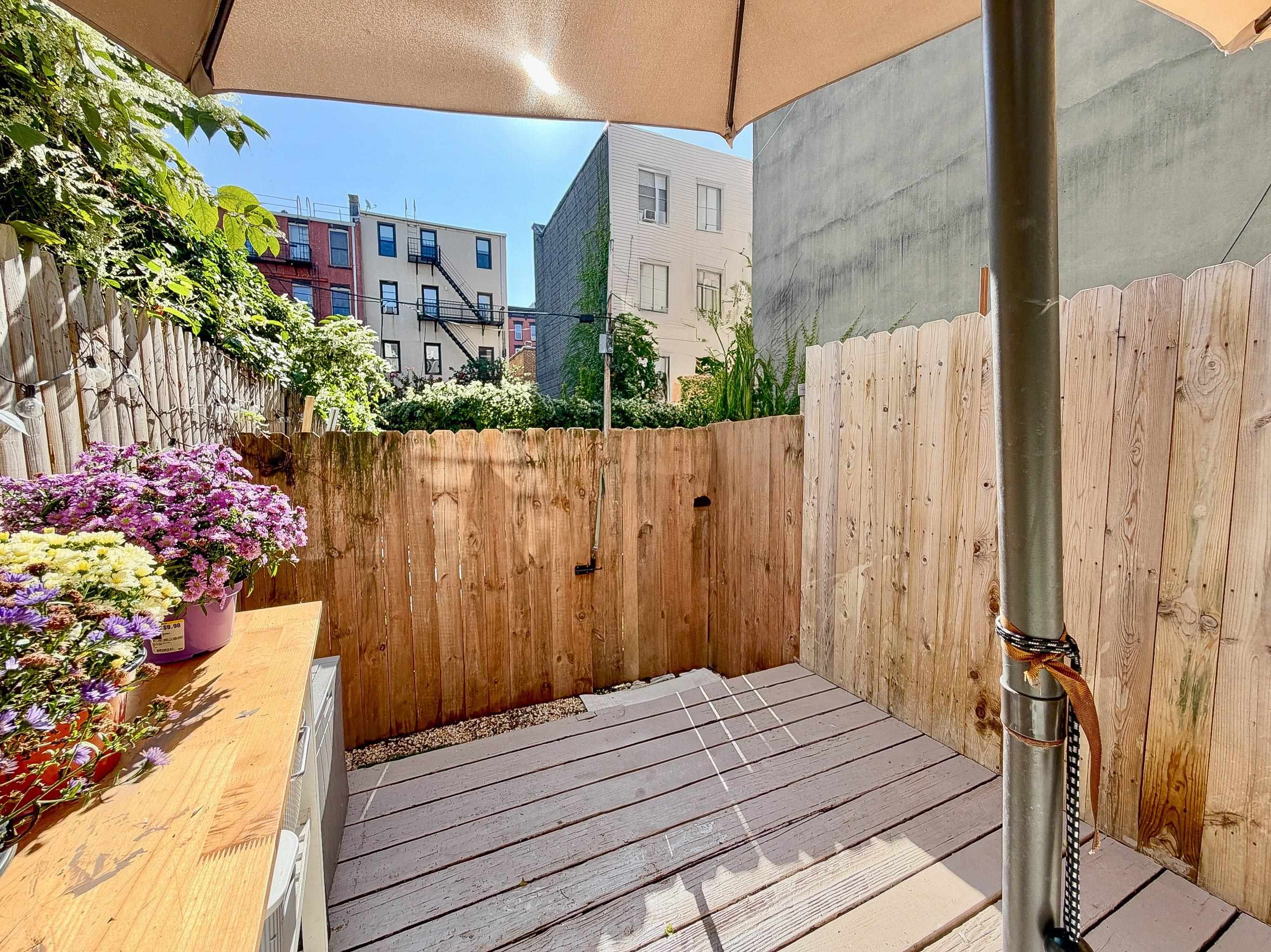119 CLINTON ST 1L
