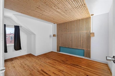 Apartment For Rent - 16 Crossgate Rd #2<br/> Hudson County, Jersey City, NJ 07305
