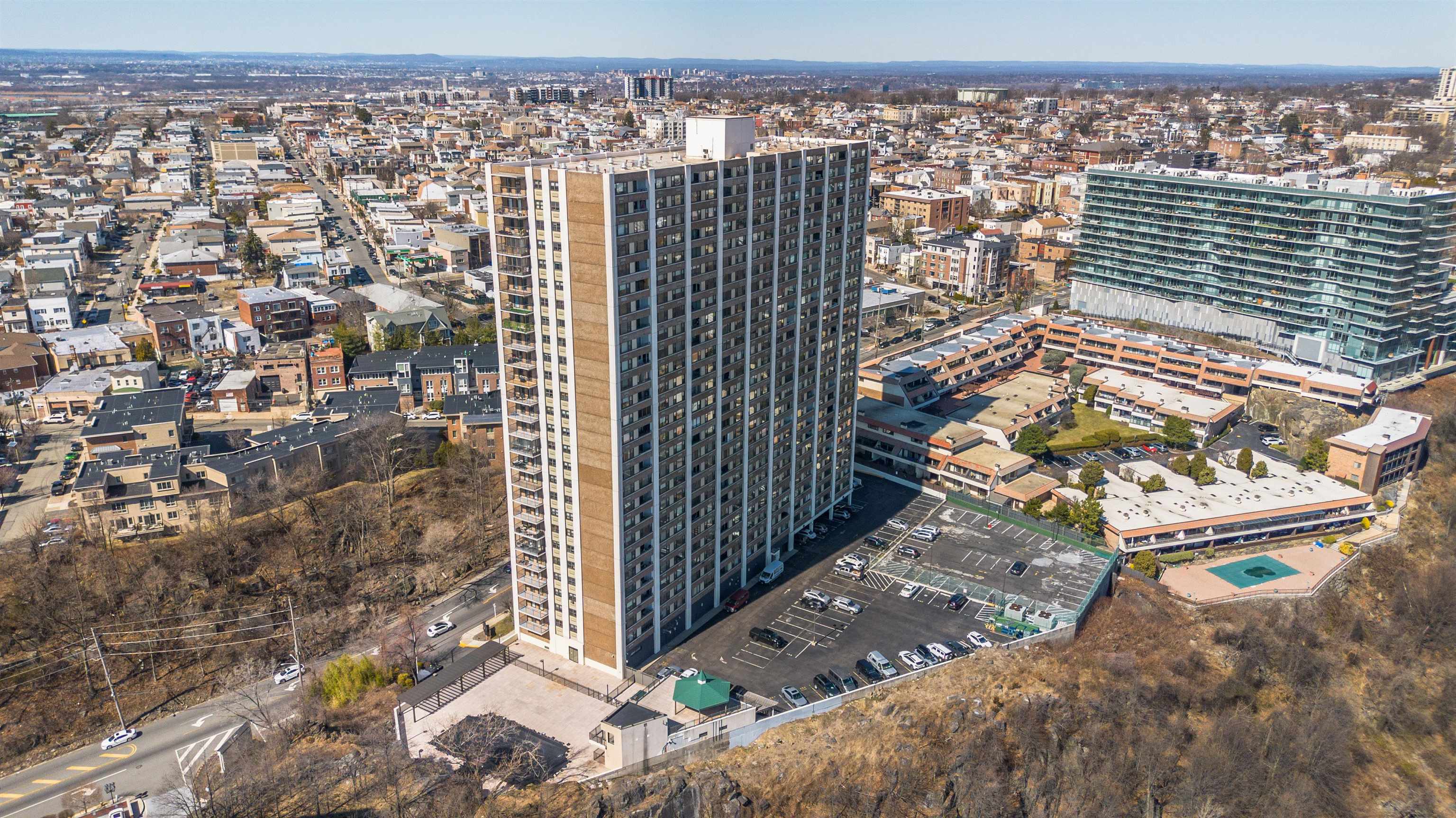 250 Gorge Rd #25J, Cliffside Park, New Jersey image 45