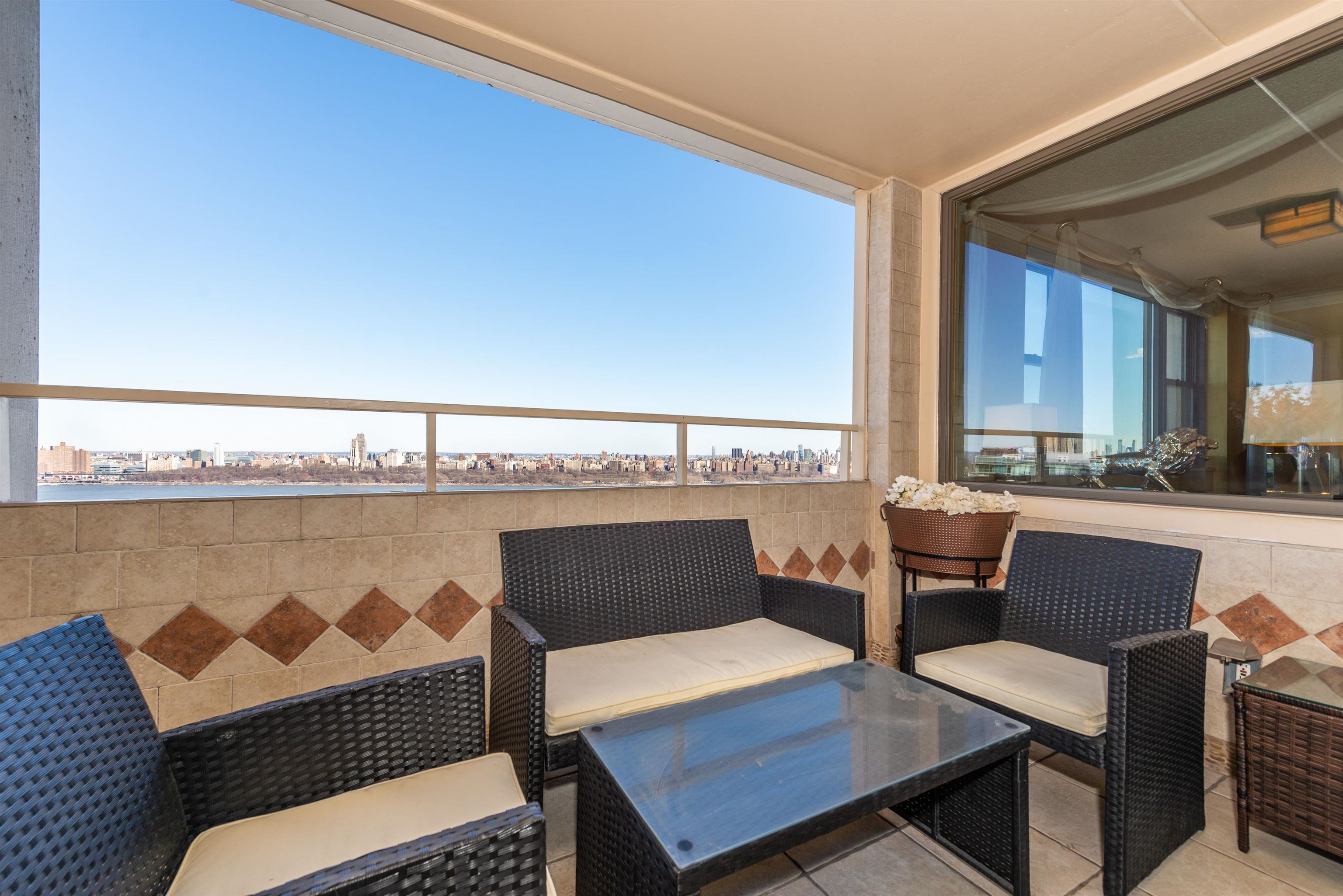 250 Gorge Rd #25J, Cliffside Park, New Jersey image 16
