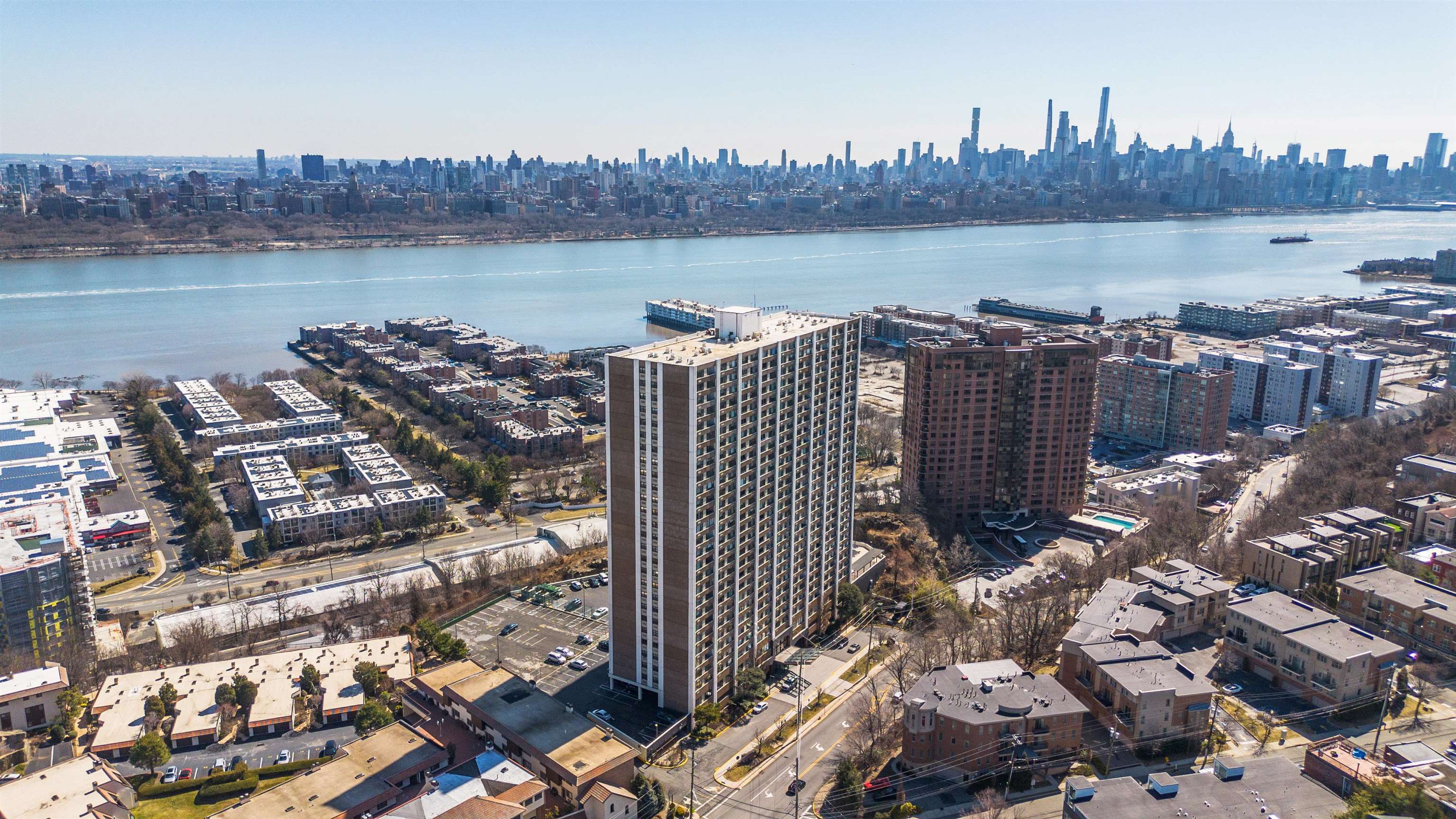 250 Gorge Rd #25J, Cliffside Park, New Jersey image 42