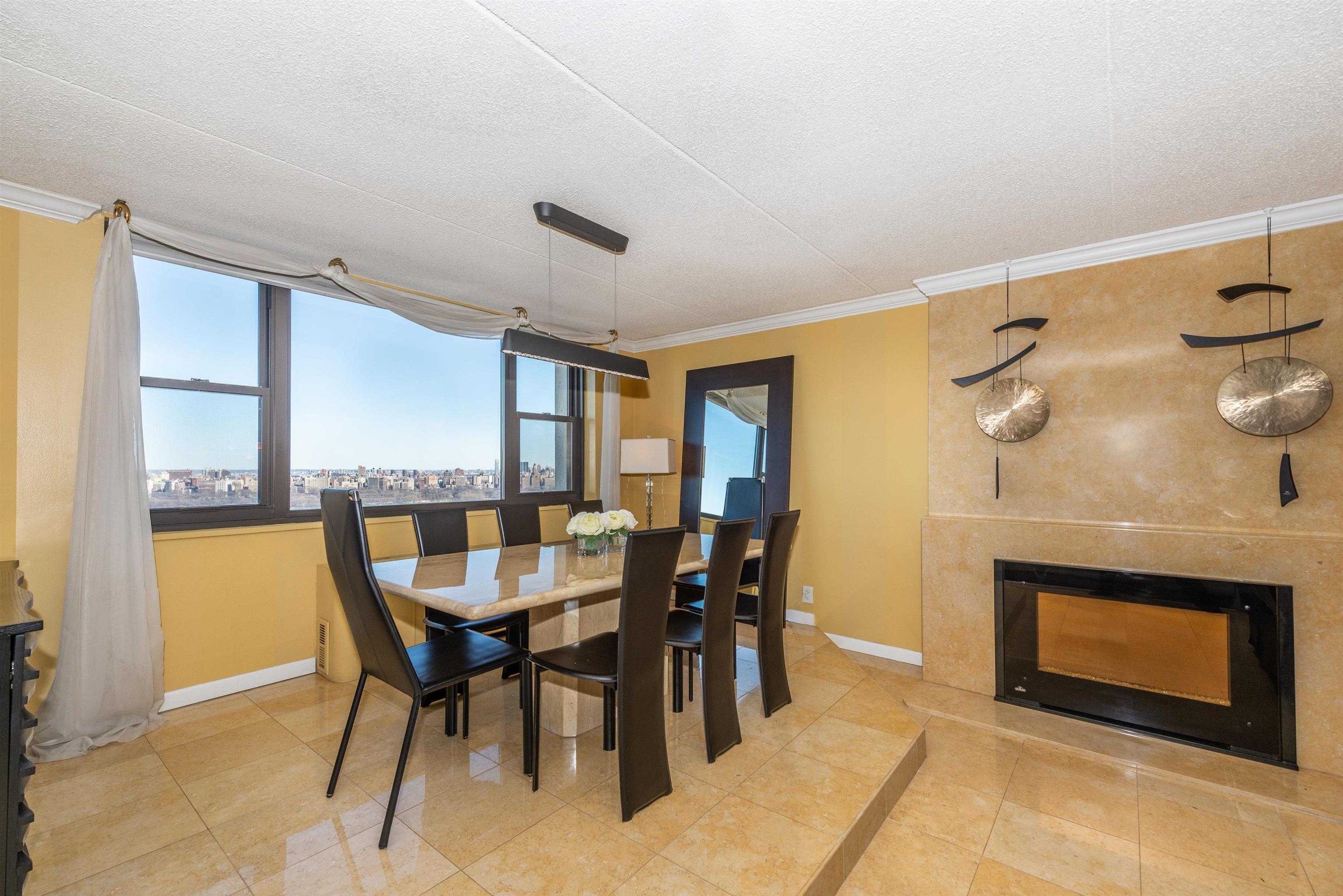 250 Gorge Rd #25J, Cliffside Park, New Jersey image 11