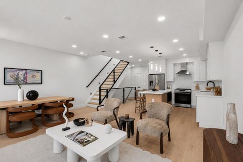 Condo For Sale - 99 Van Horne St #2<br/> Jersey City, NJ 07304
