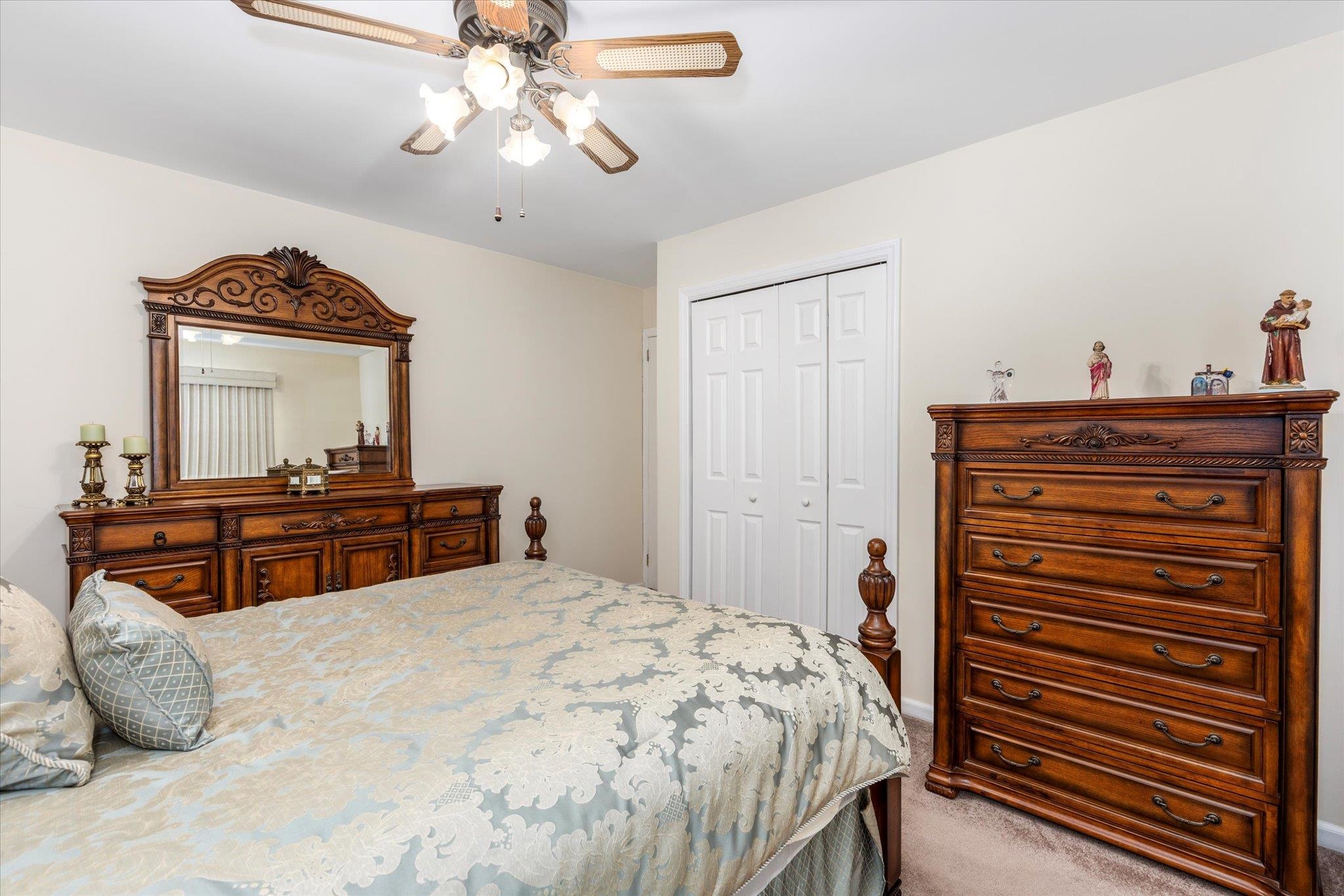 237 Julianne Terrace, Secaucus, New Jersey image 13