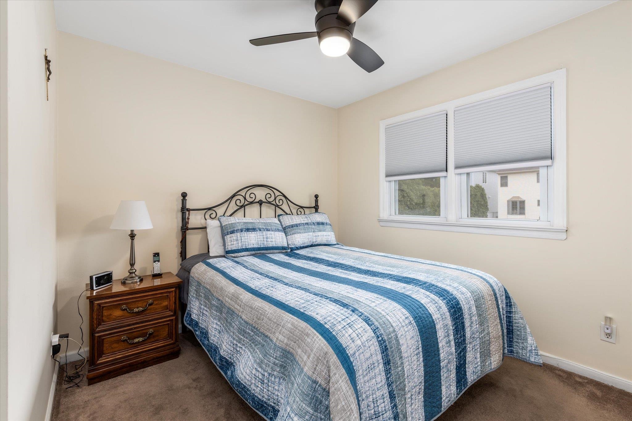 237 Julianne Terrace, Secaucus, New Jersey image 15