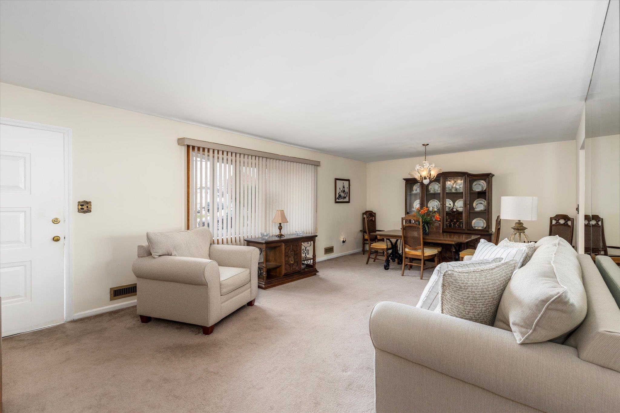 237 Julianne Terrace, Secaucus, New Jersey image 6