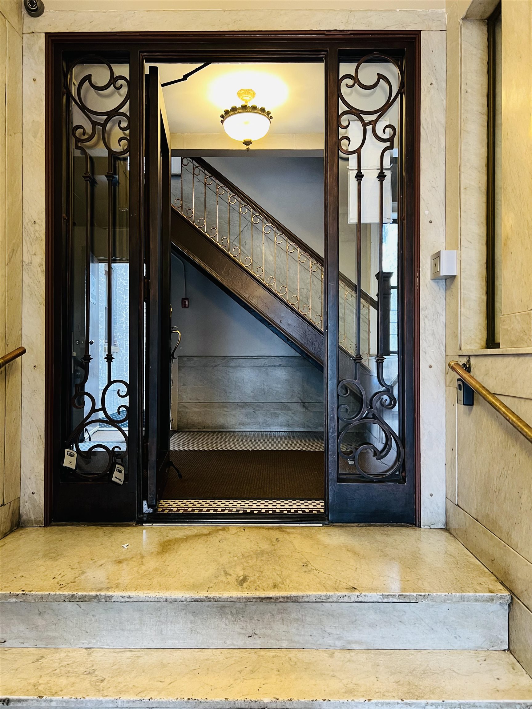 6601 Broadway #A2, West New York, New Jersey image 3