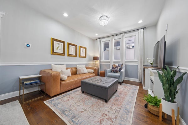 205 JEWETT AVE, JERSEY CITY, NJ 07304 - Image d2a1f9087bcde7ed9a91edee567a08d5/2370254977