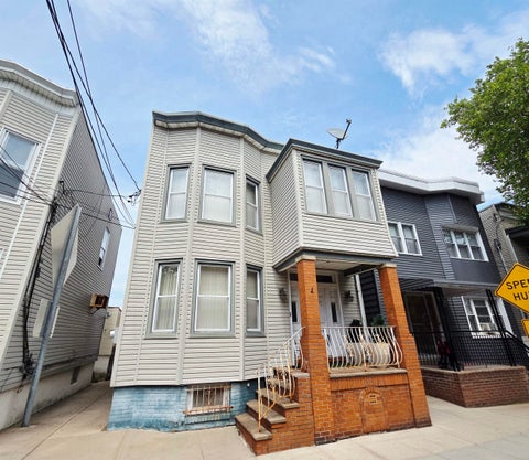 Homes For Rent - 906 20th St #1<br/> Union City, NJ 07087
