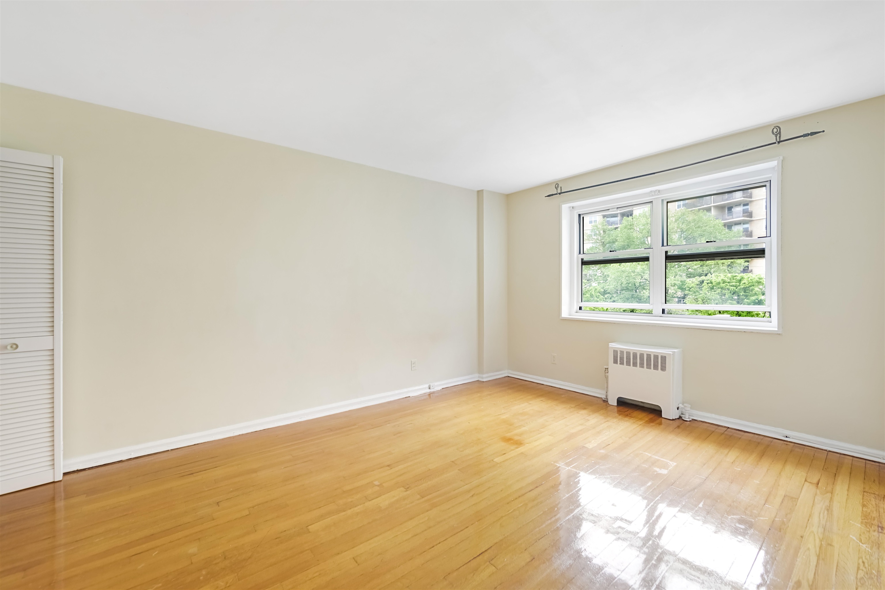 2195 Central Rd #3H, Fort Lee, New Jersey image 9