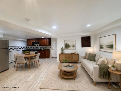 Multifamily For Rent - 80 Sherman Pl #1<br/> Jersey City, NJ 07307
