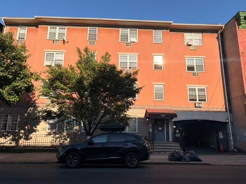 Condo For Rent - 356 Palisade Ave #2C<br/> Jersey City, NJ 07307