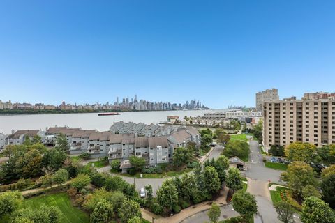 Condo For Sale - 8100 River Rd #1111<br/> North Bergen, NJ 07047