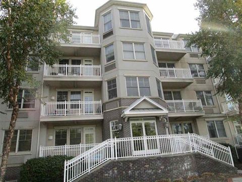 Condo For Sale - 30 Freedom Way #202B<br/> Hudson County, Jersey City, NJ 07305