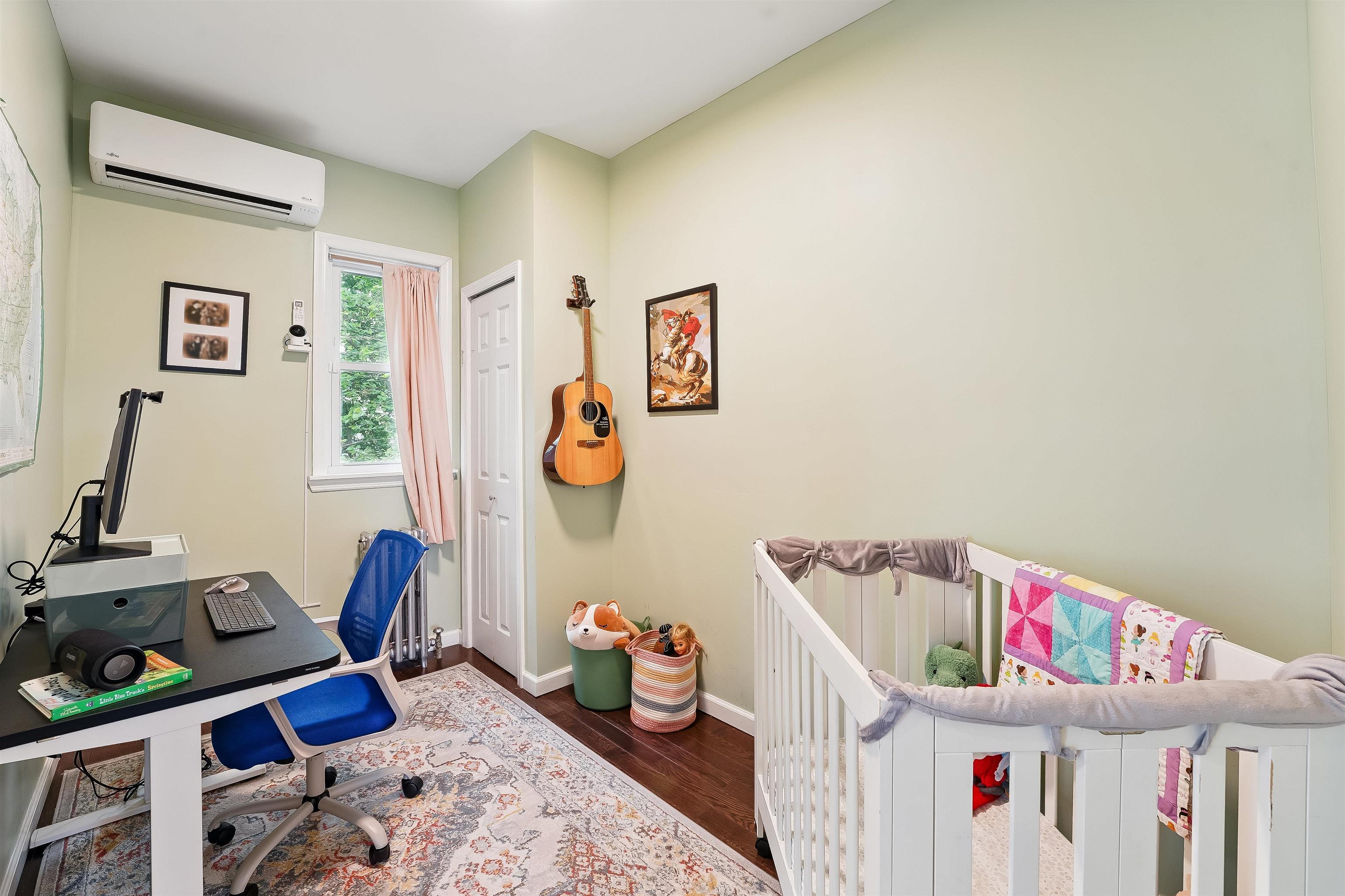 106 Griffith St, Jersey City, New Jersey image 12