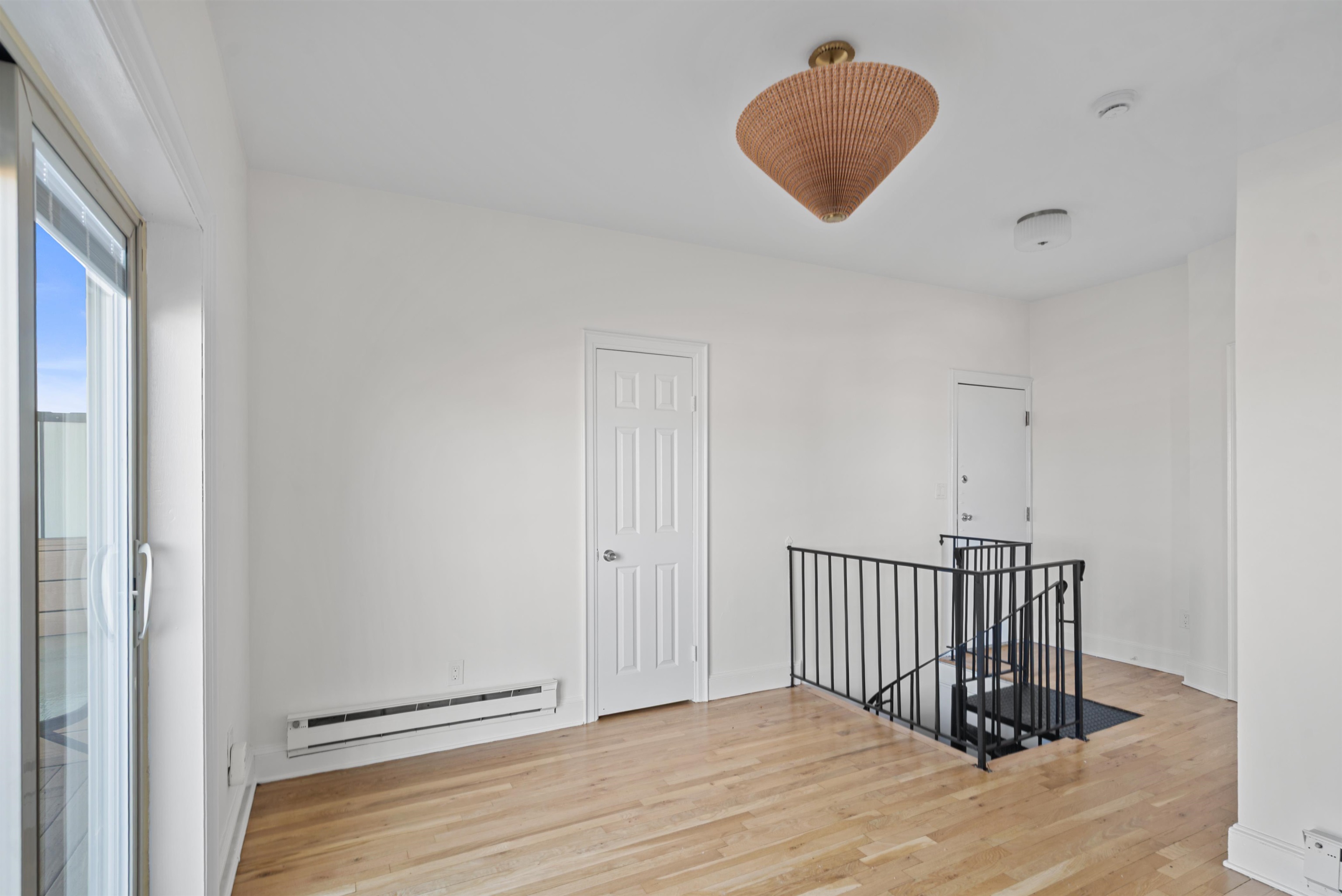 164 OGDEN AVE 405