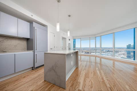 Condo For Sale - 77 Hudson St #4110<br/> Jersey City, NJ 07302