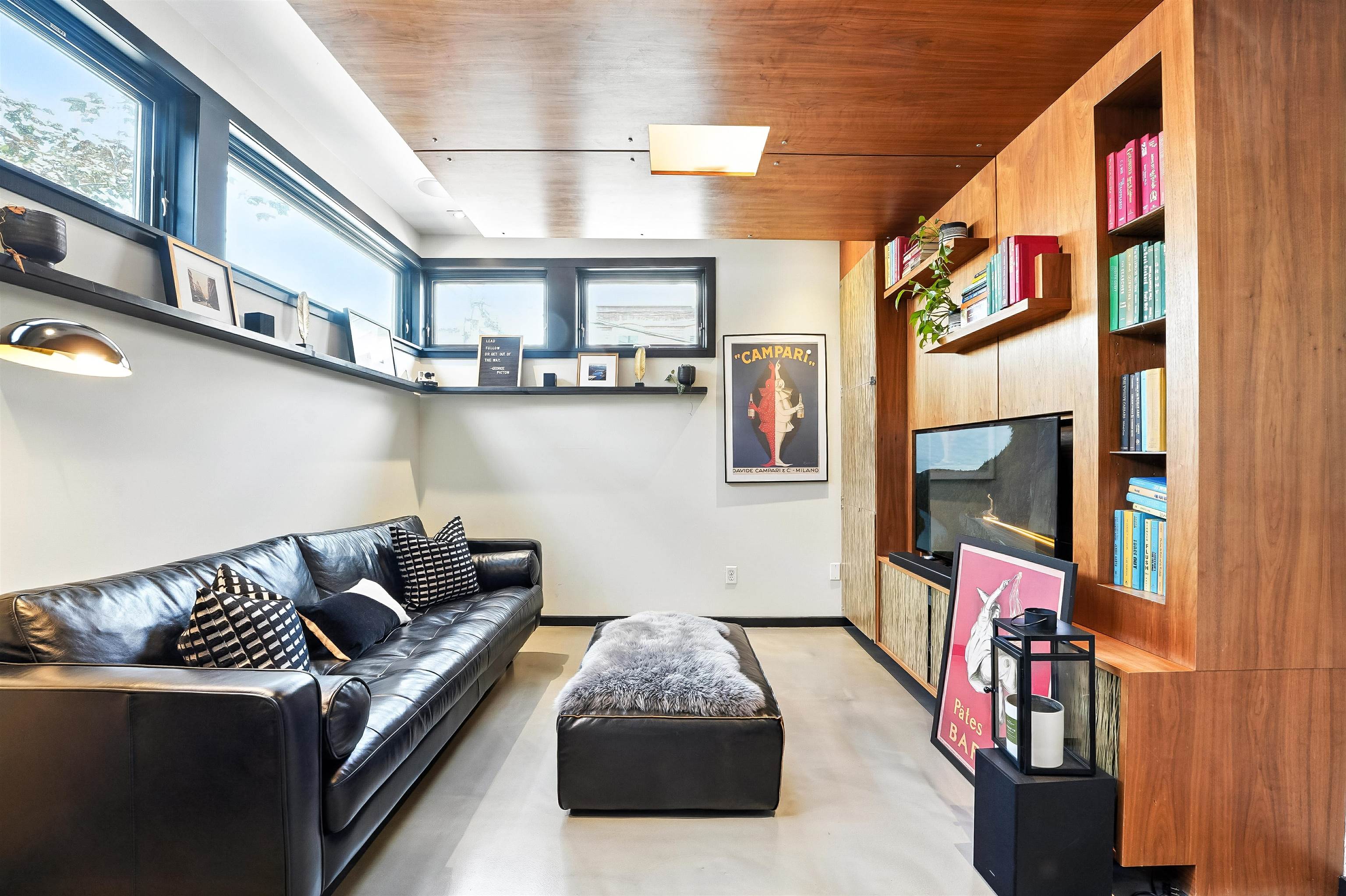 33 WILLOW TERRACE
