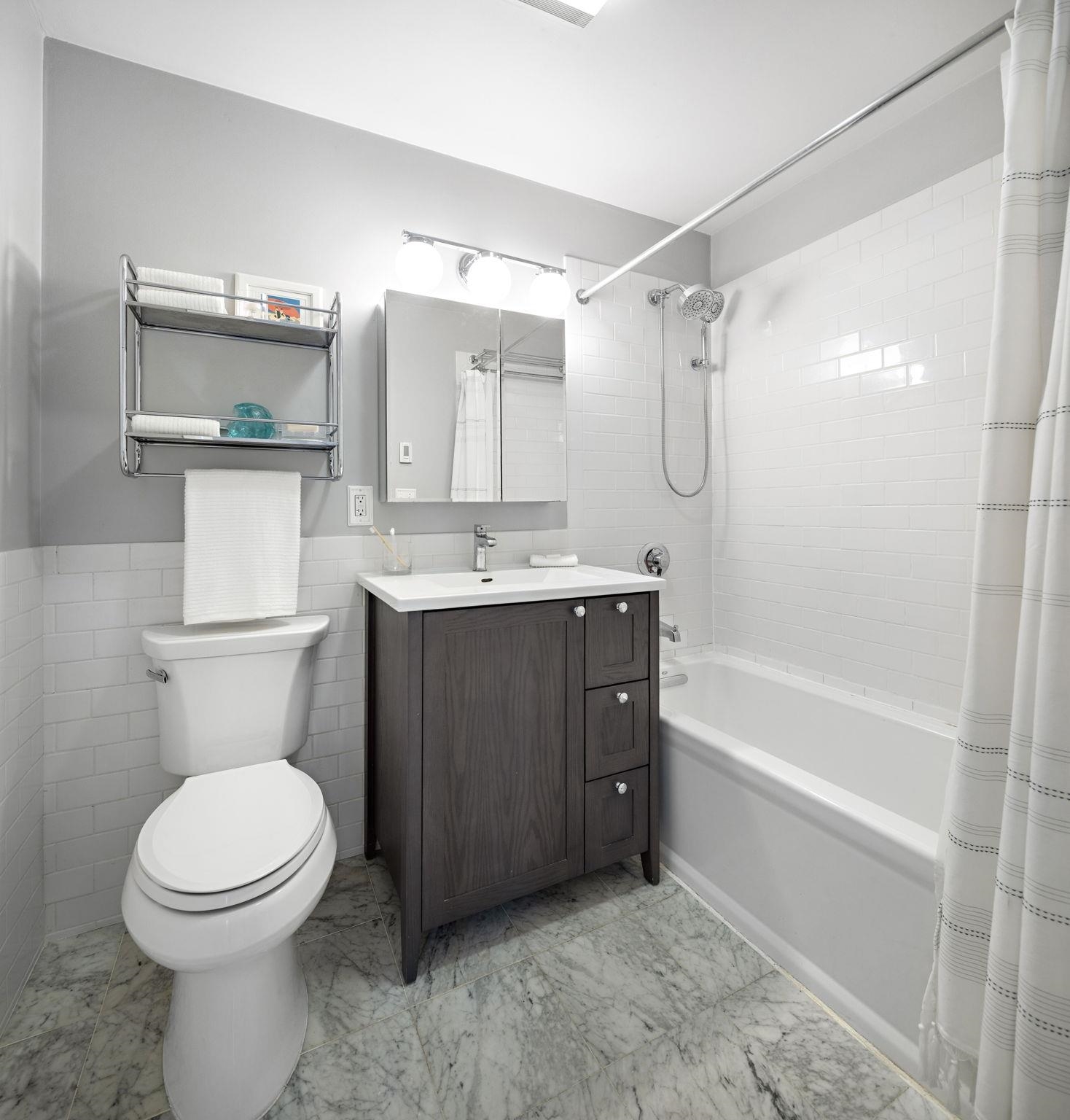 222 Montgomery St #311, Jersey City, New Jersey image 8